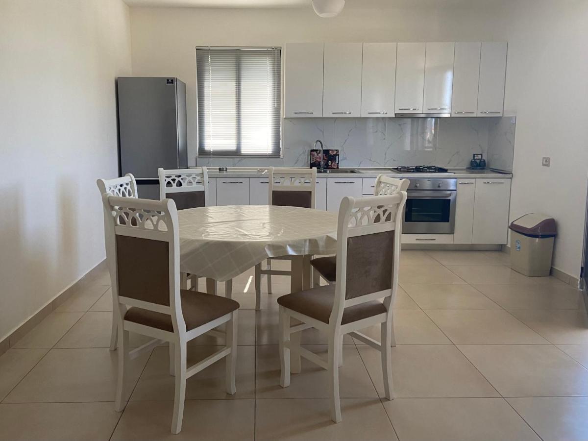Apartment Sun Roll Baks-Rrjoll ภายนอก รูปภาพ