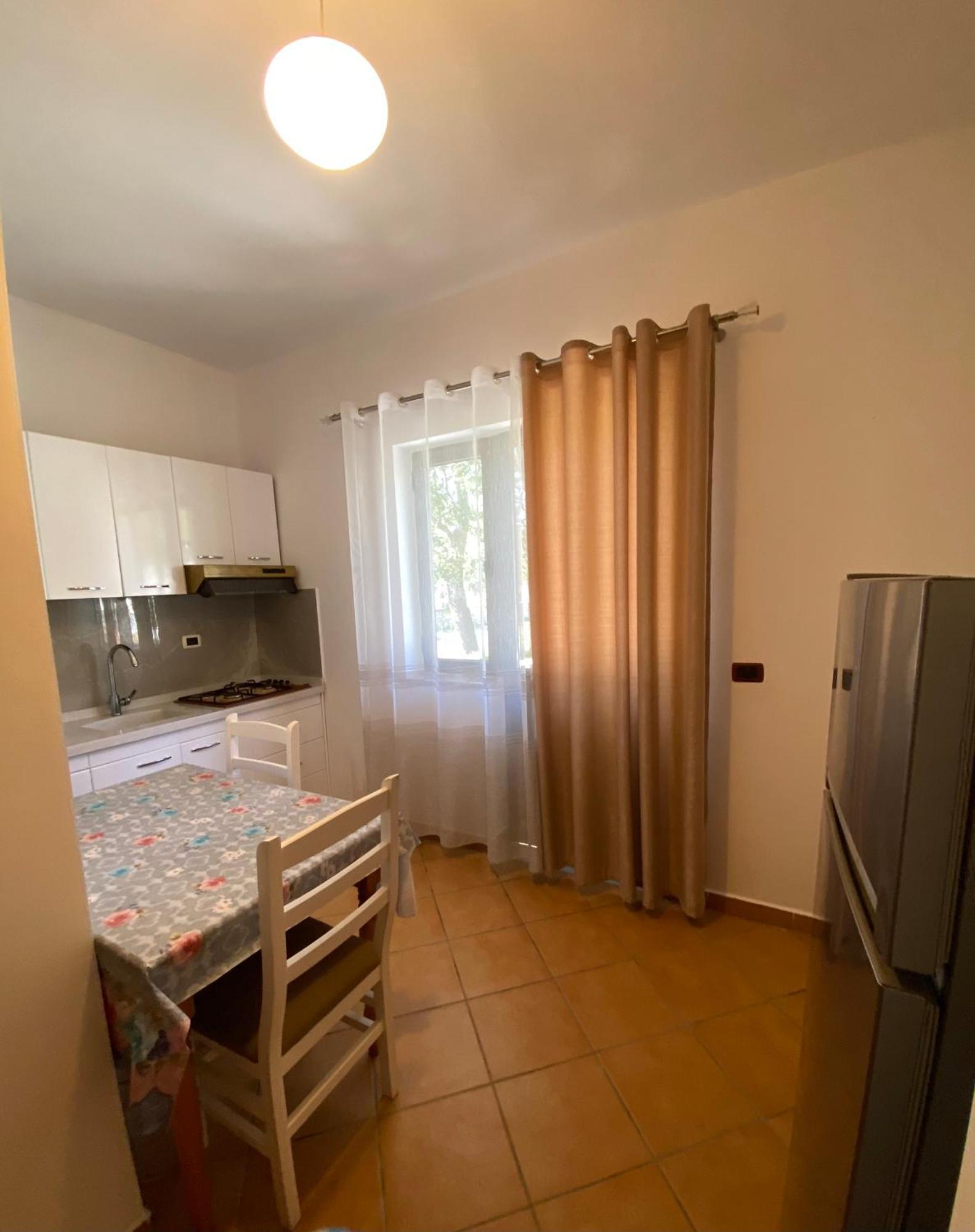 Apartment Sun Roll Baks-Rrjoll ภายนอก รูปภาพ